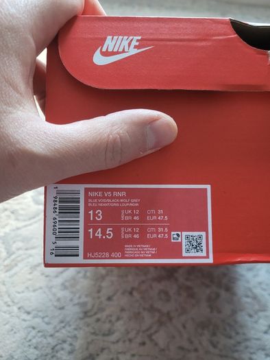 Nike trainers UK12