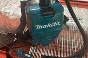 makita backpack vacuum