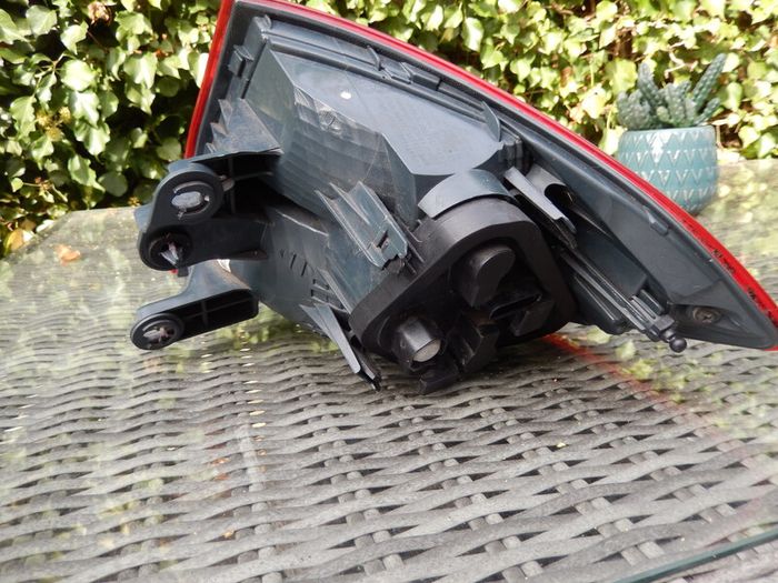 Genuine BMW rear tail light unit,316 D,F30