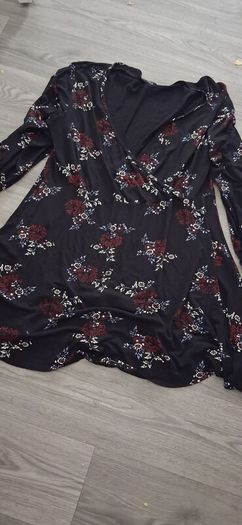dress says 20 more 18 in my opinion