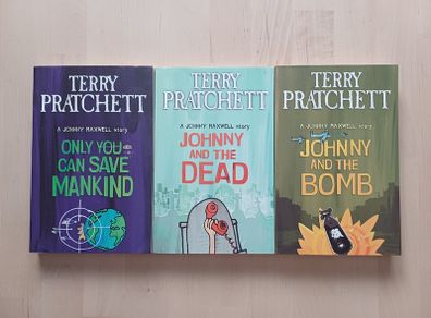 Johnny Maxwell Trilogy by Terry Pratchett (Science Fiction Paperbacks 2004)