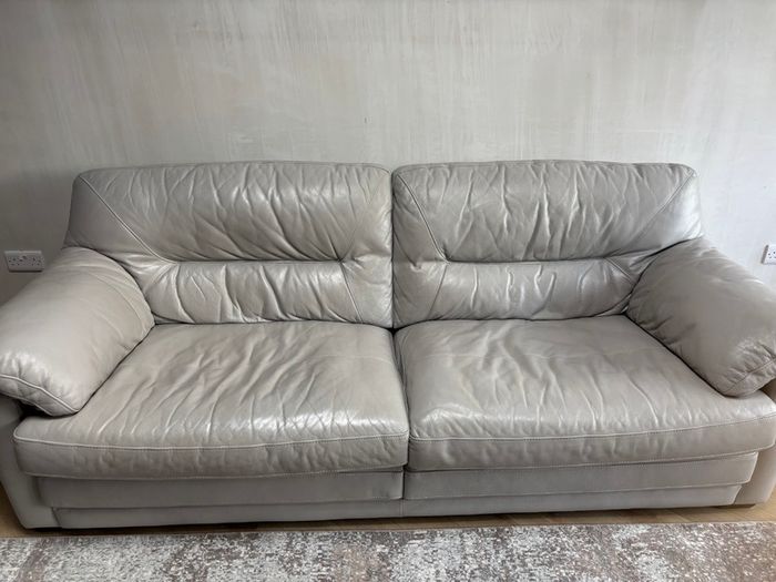 Leather Sofa/ Arm Chair/ Footstool