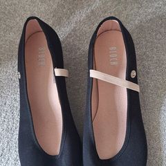 character shoes RAD. Size 5.5