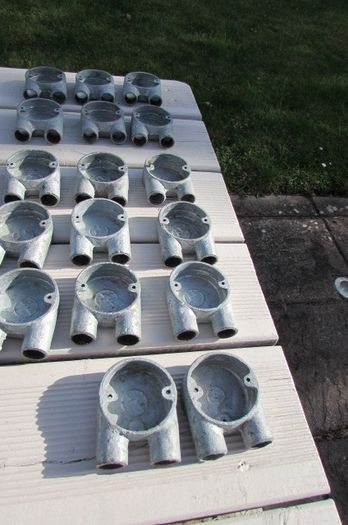 2 Way 20mm U Conduit Galvanised Box x 17