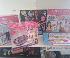 Girls Nails Jewellery hair sets