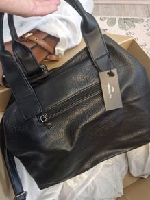 Leather handbag
