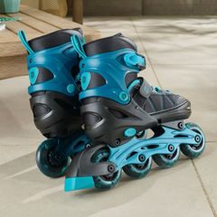 rollerblades size 2-4