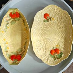 Pair of vintage Crown Devon serving plates.