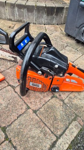 petrol chainsaw
