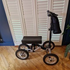 Knee scooter