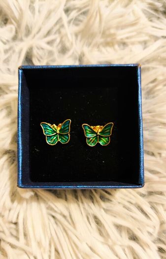 Butterfly Design Stud Earrings Cute Fashion Jewelry