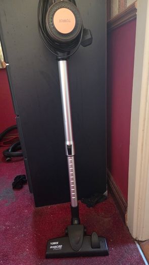 Laminate floor cleaner