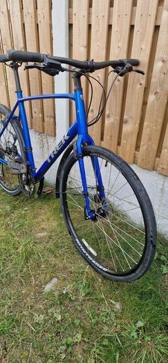 Trek fx  ( delivery )( serviced )