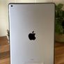 iPad 7th 32GB 10.2" Image 3