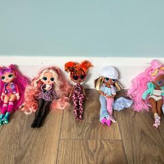 OMG dolls bundle