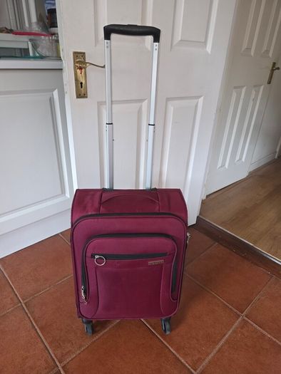 Cabin suitcase