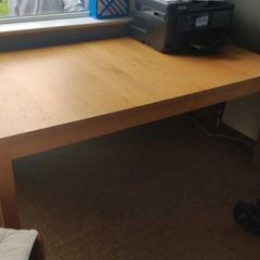 Bjursta dining table - extendable