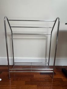 shoes rack