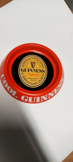 Very rare Guinness belfast metal ashtray,,from late 70s ,early 80s,,,,,few marks on rim, with age,overall excellent condition,,price includes post to anywhere in Ireland thank you,see pictures for condition,,take as is ,new old stock .