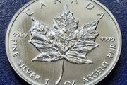 1993 Canada Maple Leaf  5 Dollar silver 99.99% 1 oz