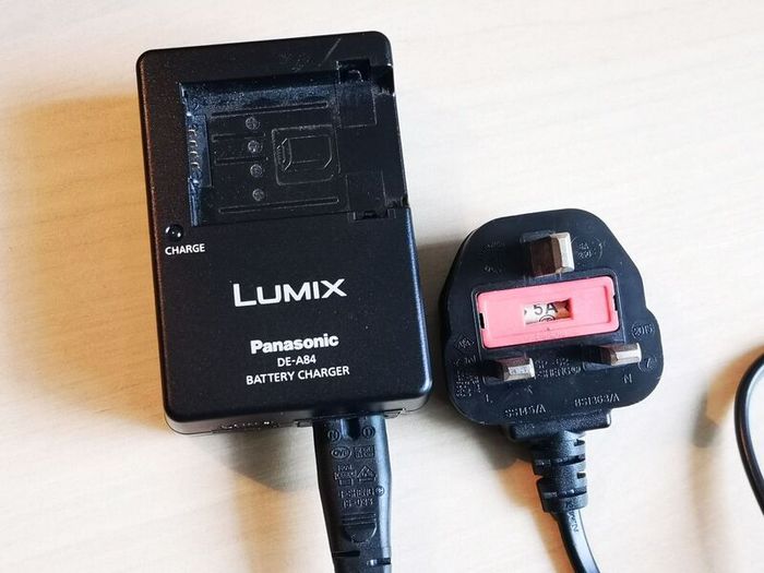 Panasonic Lumix DMC-FZ72 / 60x Optical Zoom / 64GB