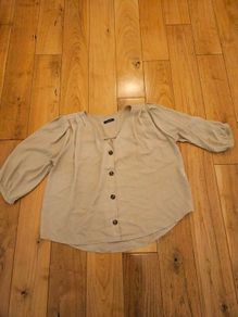 Semi long sleeved blouse brown/creme colour