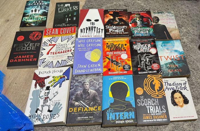 Great condition books
