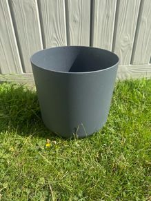 plastic pot