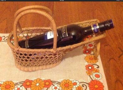 Vintage Retro Wicker Wine Serving Basket