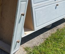 free wardrobe