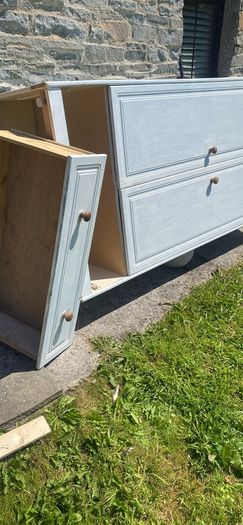 free wardrobe