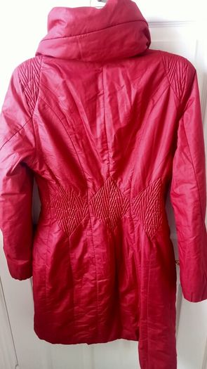 Red Creenstone coat