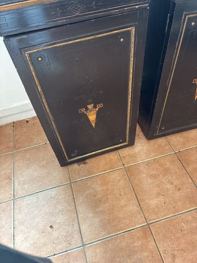 antique c