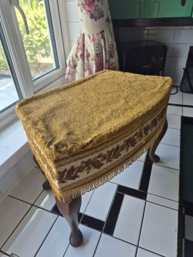 Vintage MidCentury 1950s Tapestry sewing box foorstool