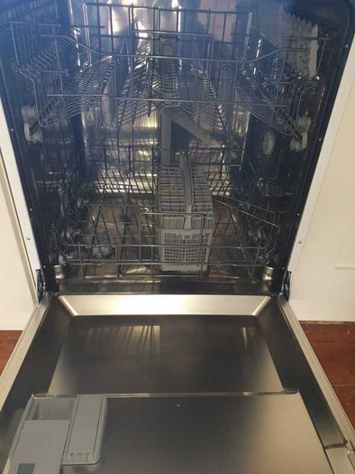 Job lot of furniture and appliances