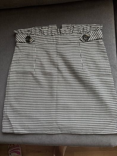 2 Mini skirts, size 8/10