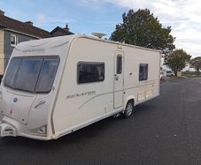 Baily senator  series 6 caravan year 2009