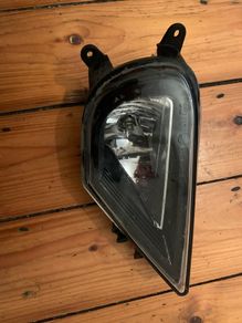 2017 vw Touareg Rh fog light