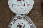 Cake Storage Tins