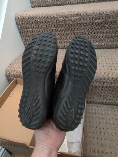 Astro football shoes size 35