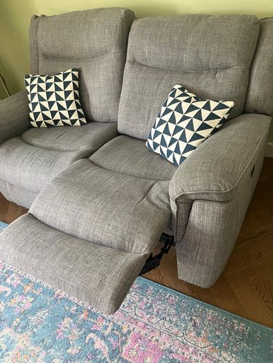2 seater power recliner sofa
