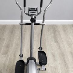 Cross Trainer