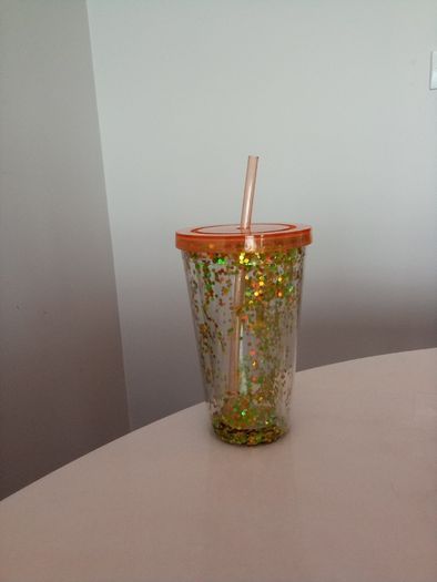 Reusable plastic cup with lid and straw