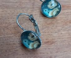 Floral drop earrings