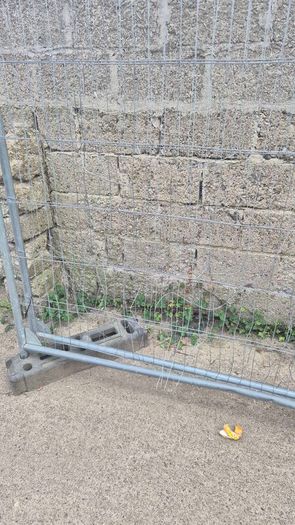 Free Harris Fence