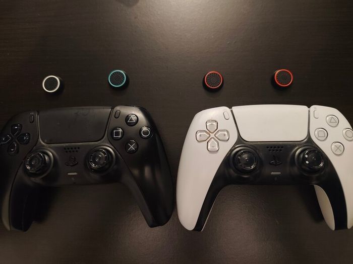 Two Ps5 controllers with Stick Drift