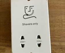 Shaver socket