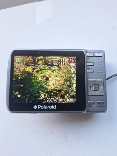 Polaroid i834 - Digital Camera