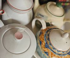 5 Teapots