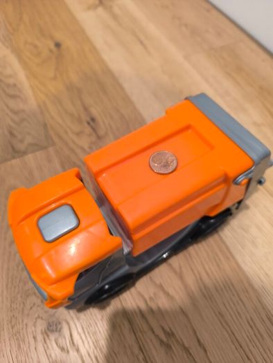 Toy Bin Lorry